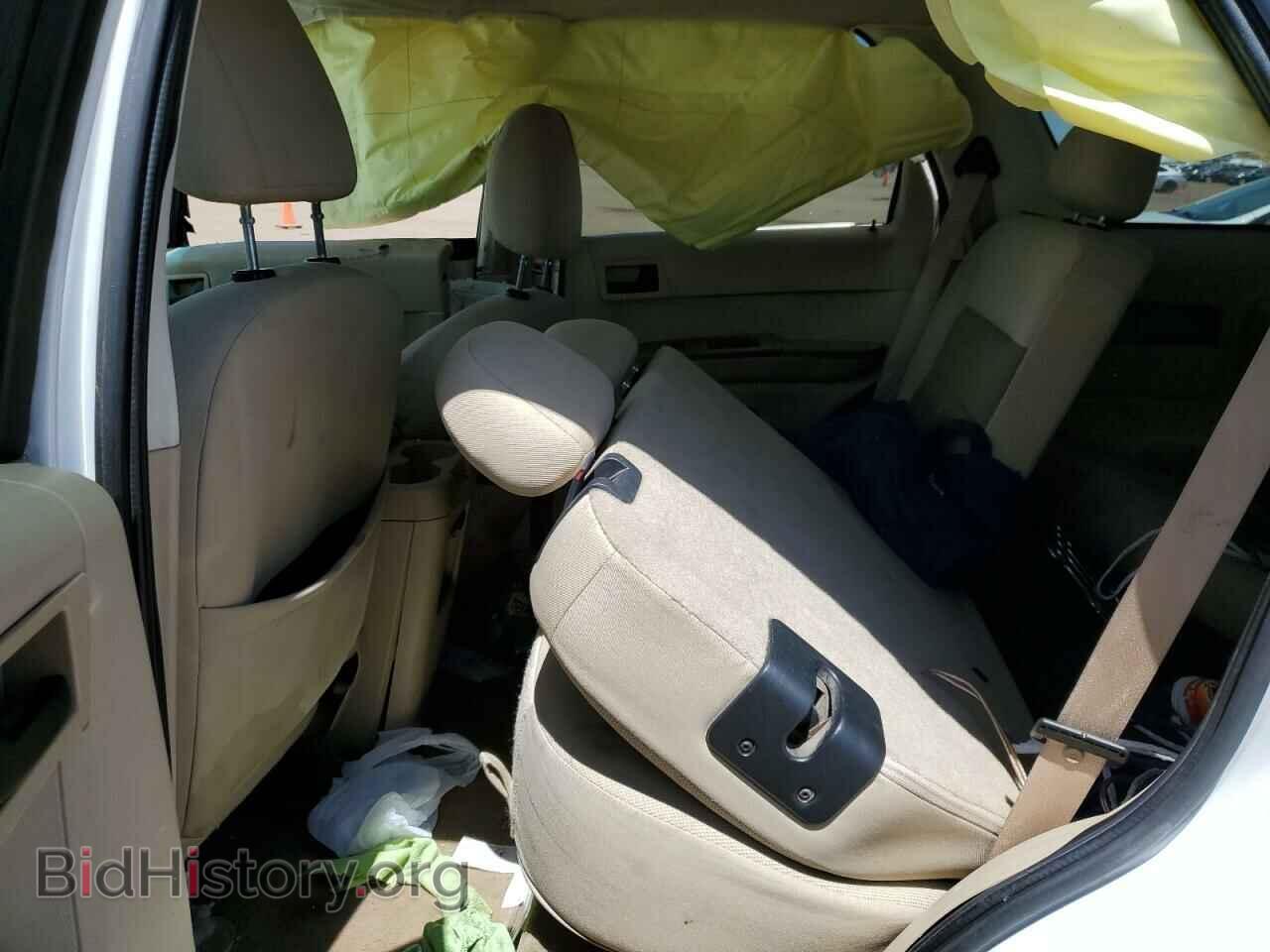 2008 FORD ESCAPE - VIN: 1FMCU03118KC05666 - Фото 10