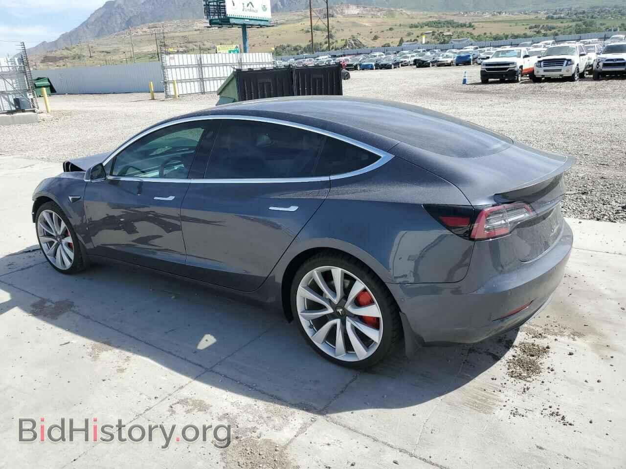 2018 TESLA MODEL 3 - VIN: 5YJ3E1EB9JF079153 - Photo 2