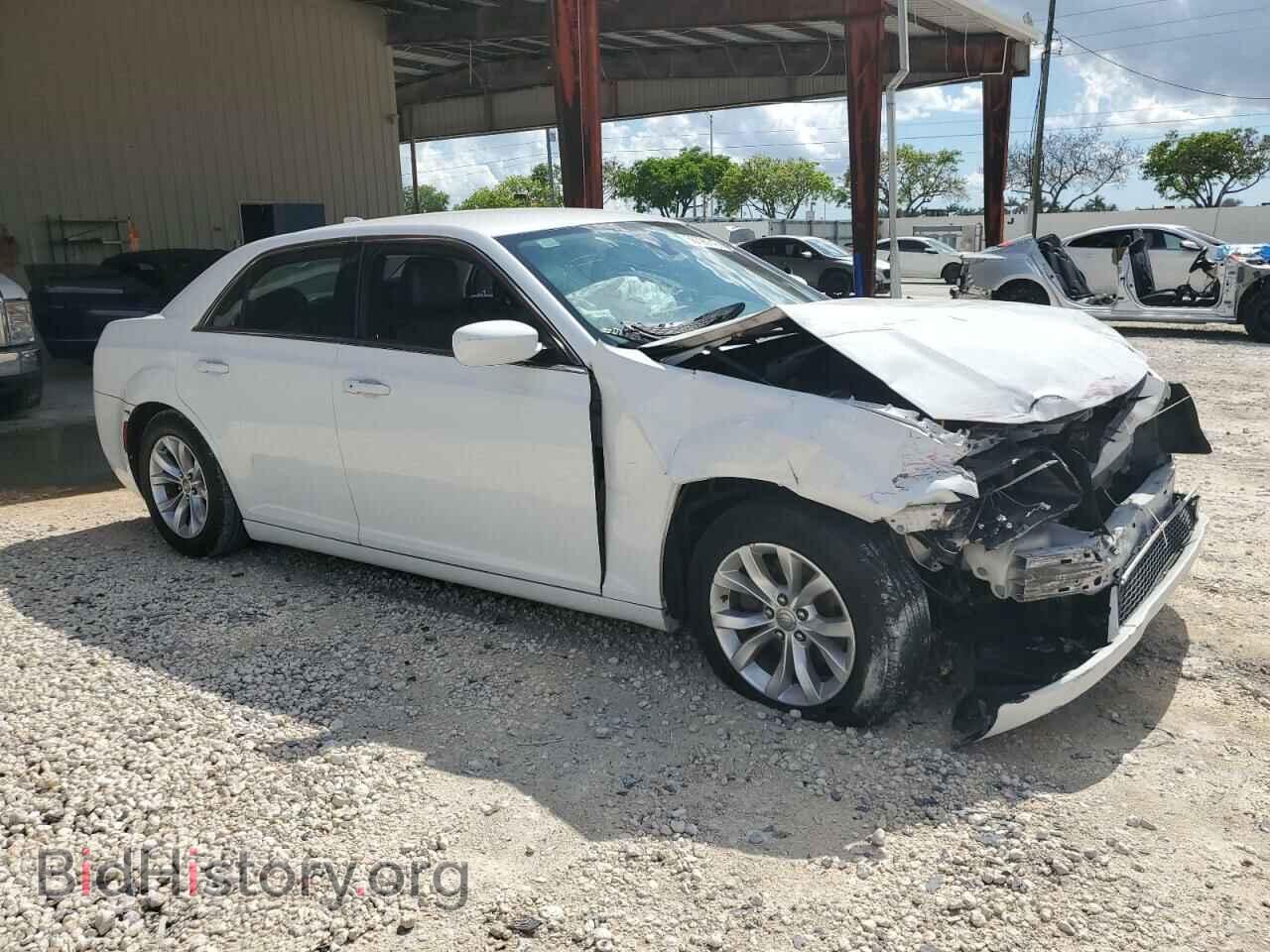 2015 CHRYSLER 300 - VIN: 2C3CCAAG5FH904019 - Фото 4