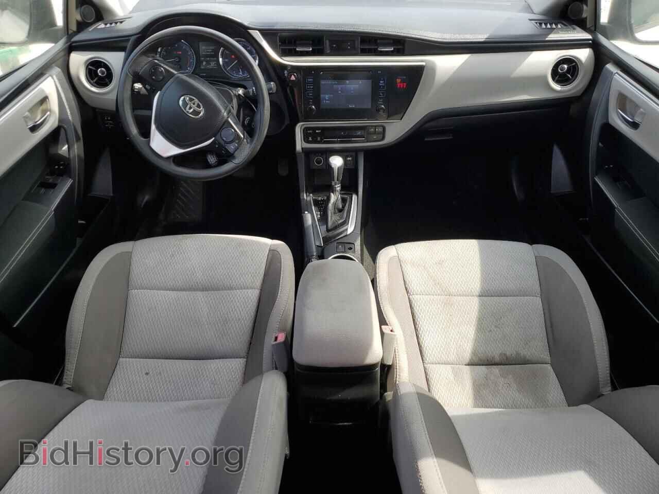 2018 TOYOTA COROLLA - VIN: 5YFBURHEXJP775771 - Фото 8