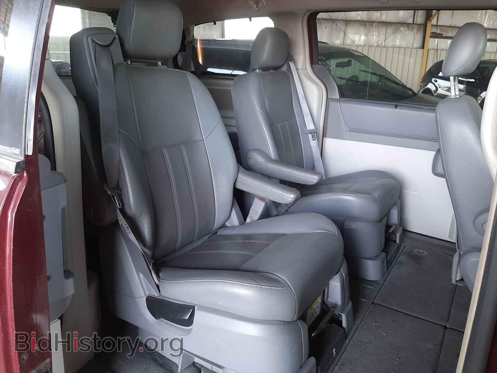 2008 CHRYSLER MINIVAN - VIN: 2A8HR54P38R788358 - Фото 6