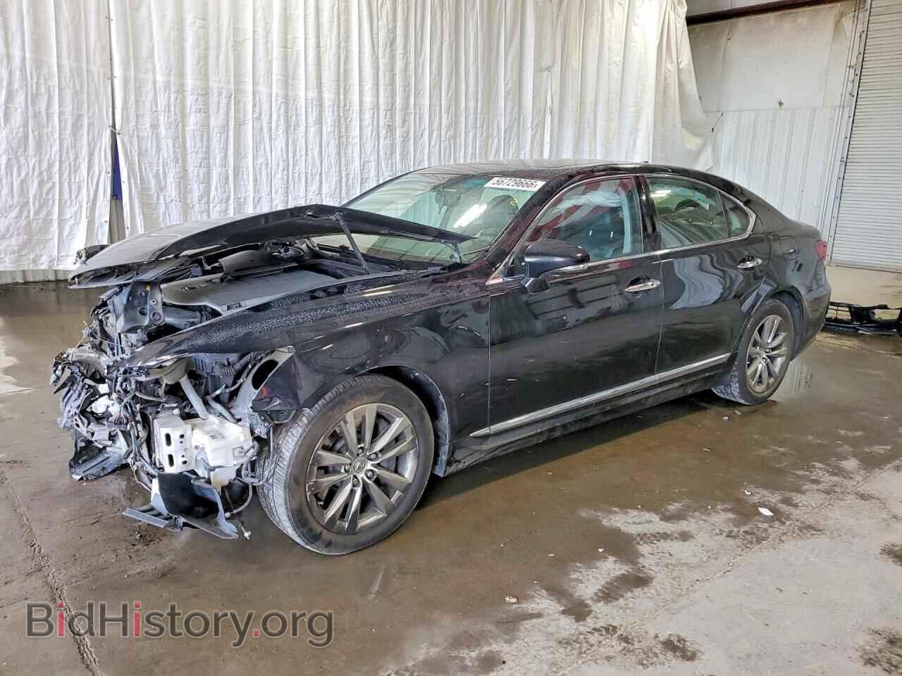 Фотография JTHCL5EF3F5023393 - LEXUS LS460 2015