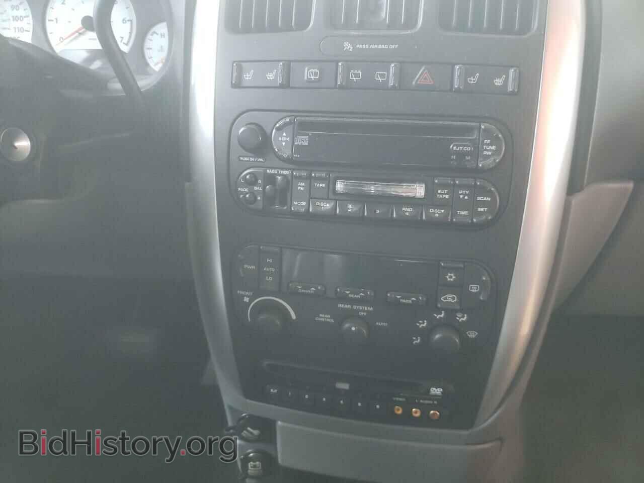 2006 CHRYSLER MINIVAN - VIN: 2A8GP54L06R635593 - Фото 9
