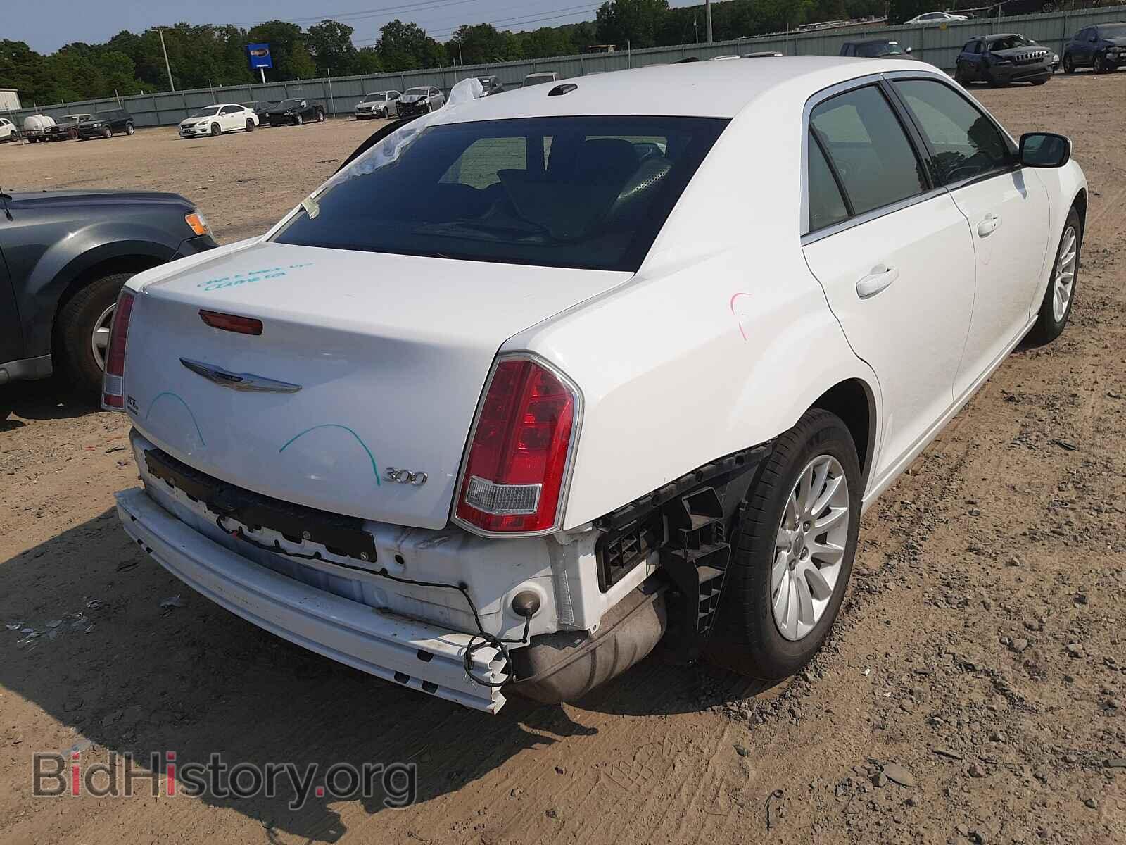 2014 CHRYSLER 300 - VIN: 2C3CCAAG9EH222307 - Фото 4