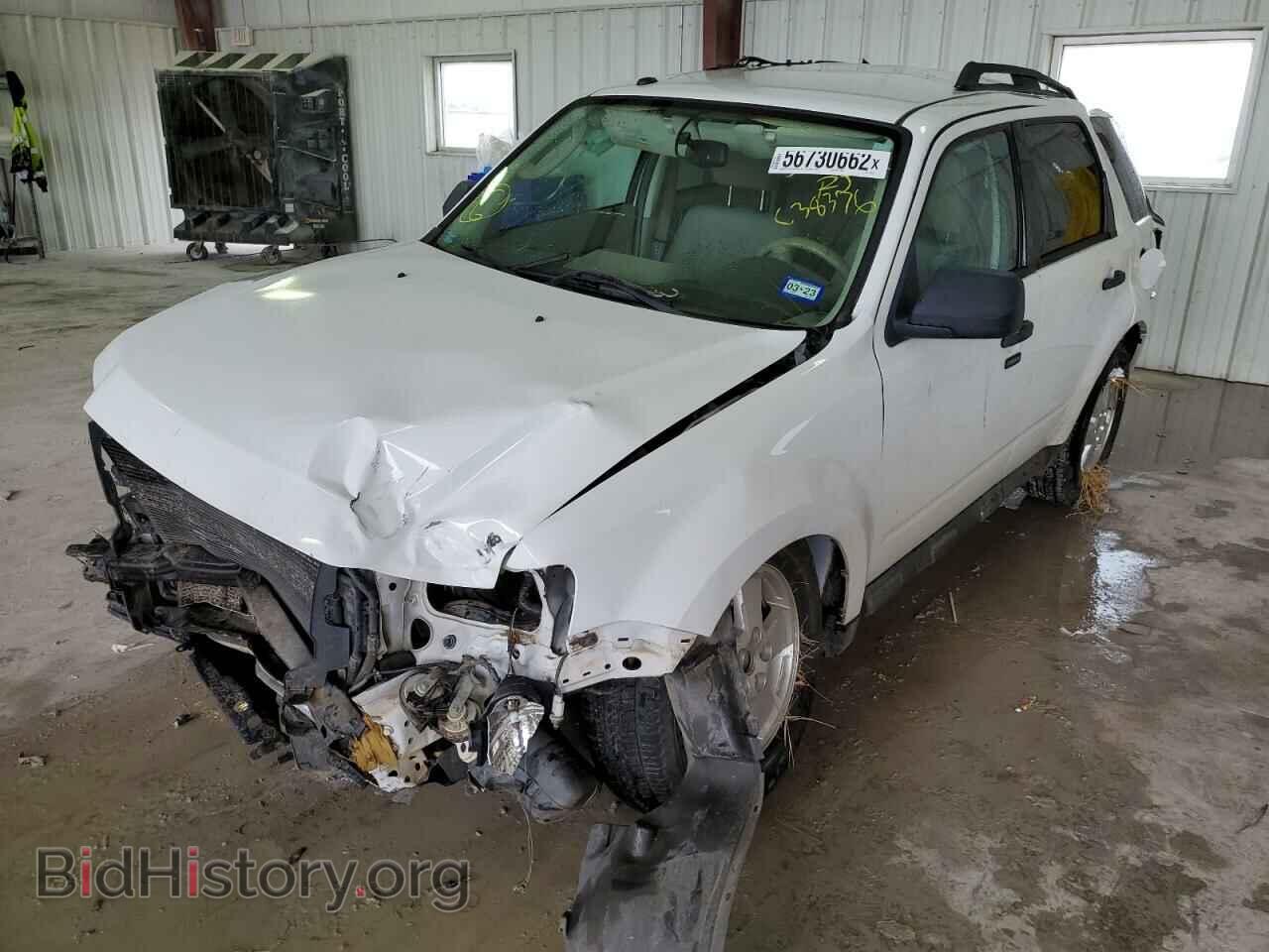 2011 FORD ESCAPE - VIN: 1FMCU9D75BKC38376 - Фото 2