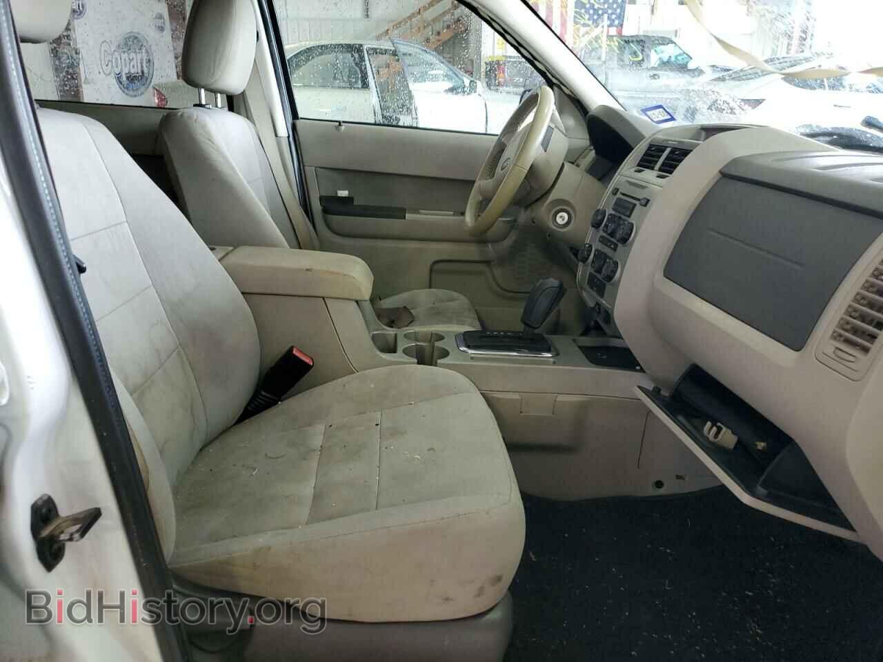 2011 FORD ESCAPE - VIN: 1FMCU9D75BKC38376 - Фото 5