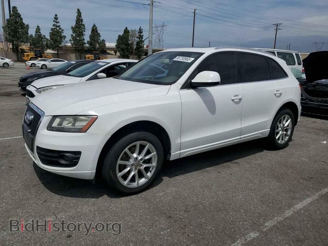 Фотография WA1CFAFP0BA031116 - AUDI Q5 2011