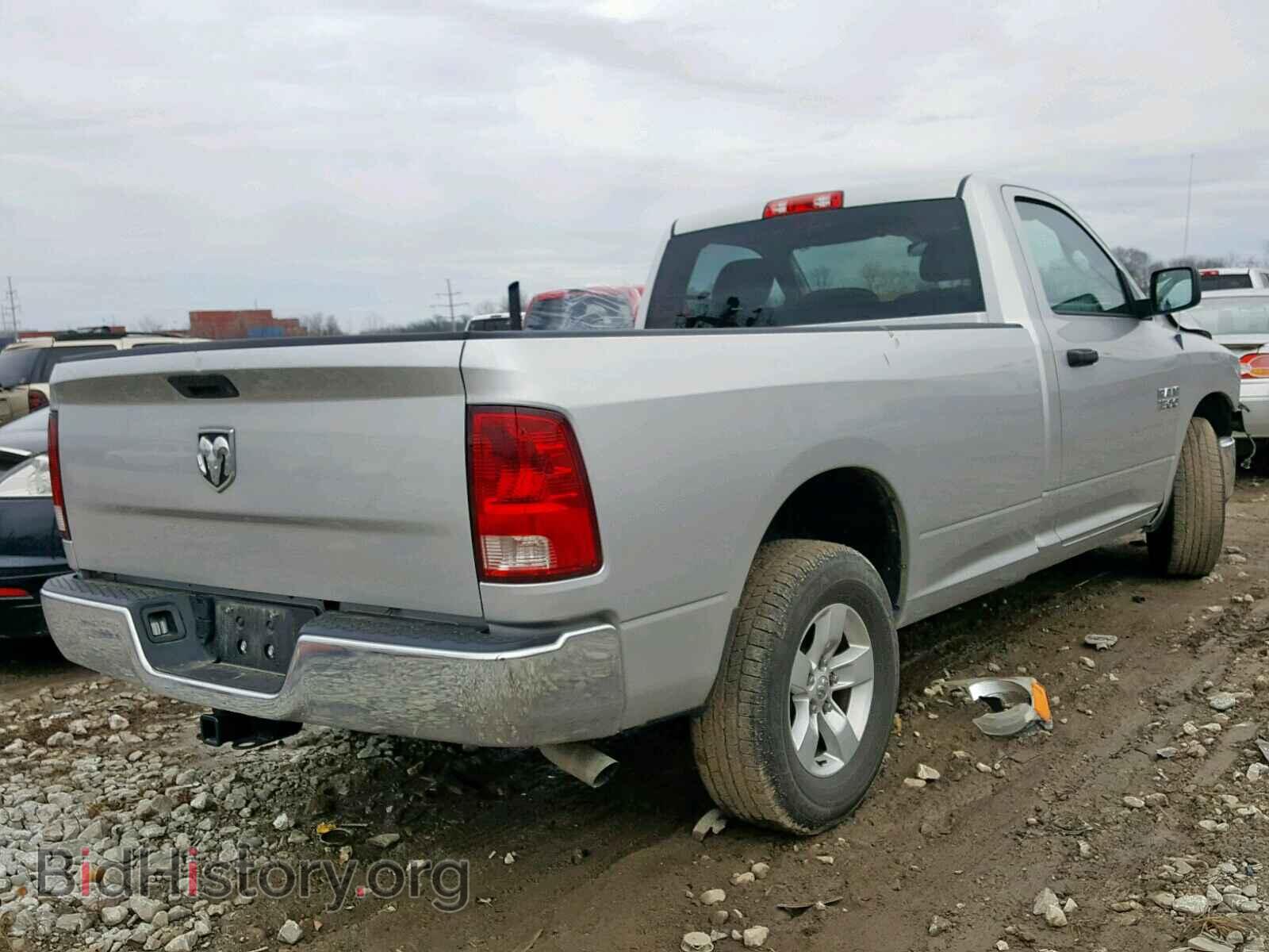 2014 RAM 1500 ST - VIN: 3C6JR6DG8EG111409 - Фото 4