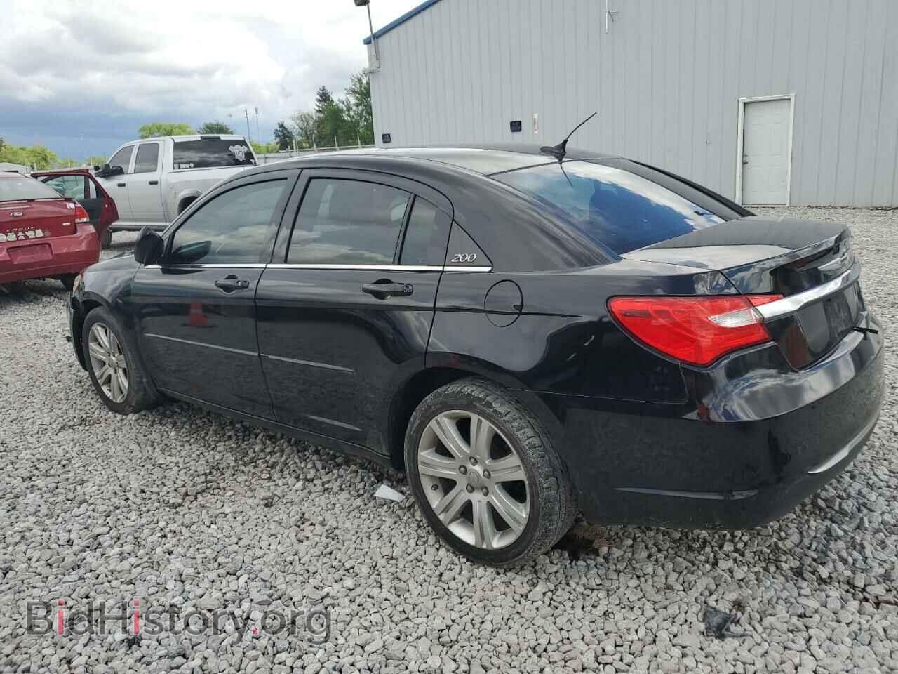 2013 CHRYSLER 200 - VIN: 1C3CCBBB4DN656469 - Фото 2