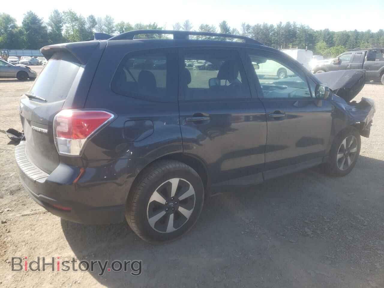 2018 SUBARU FORESTER - VIN: JF2SJAGC2JH575698 - Фото 3