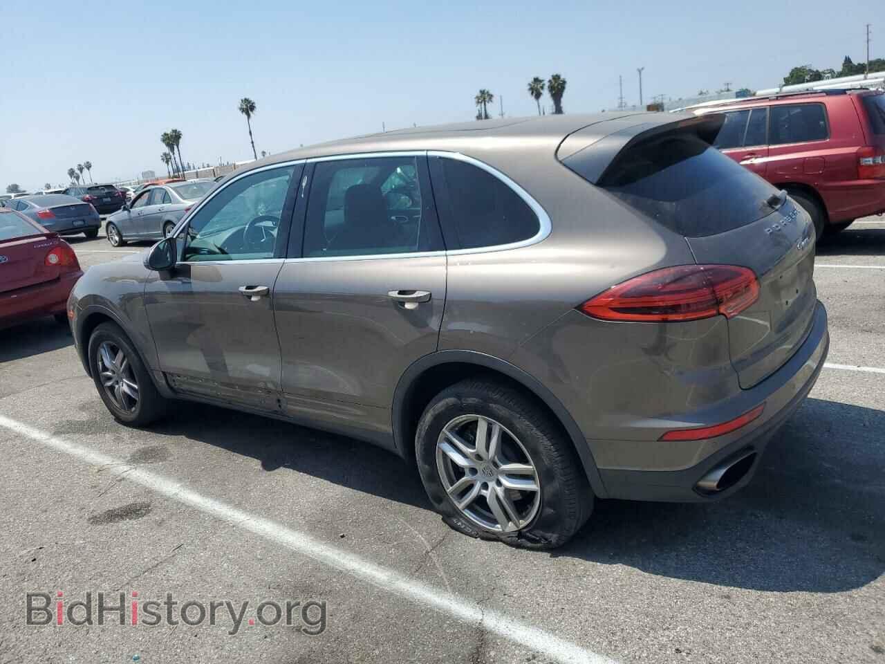 2016 PORSCHE CAYENNE - VIN: WP1AA2A20GLA04926 - Фото 2