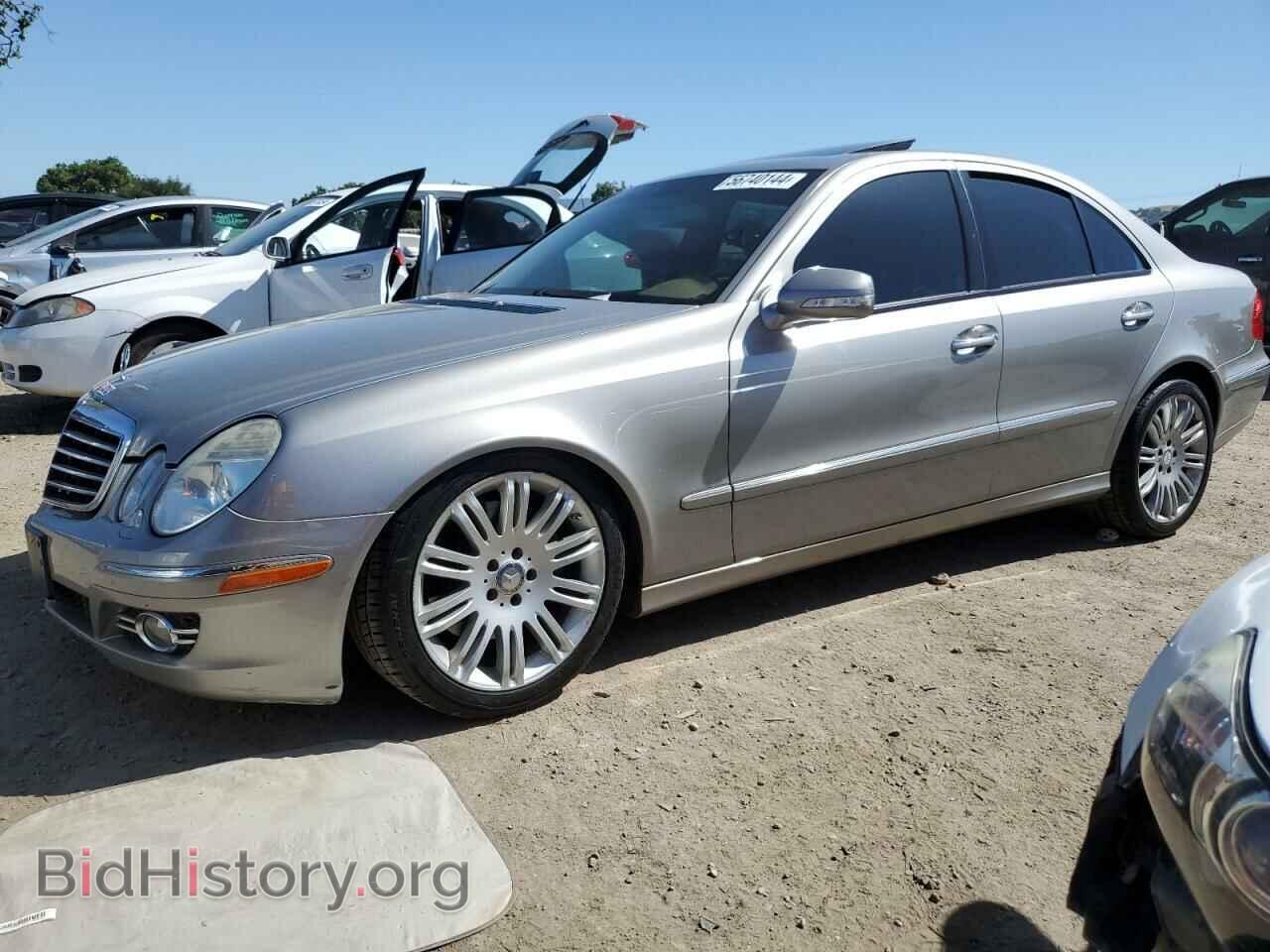Photo WDBUF56X48B222119 - MERCEDES-BENZ E-CLASS 2008