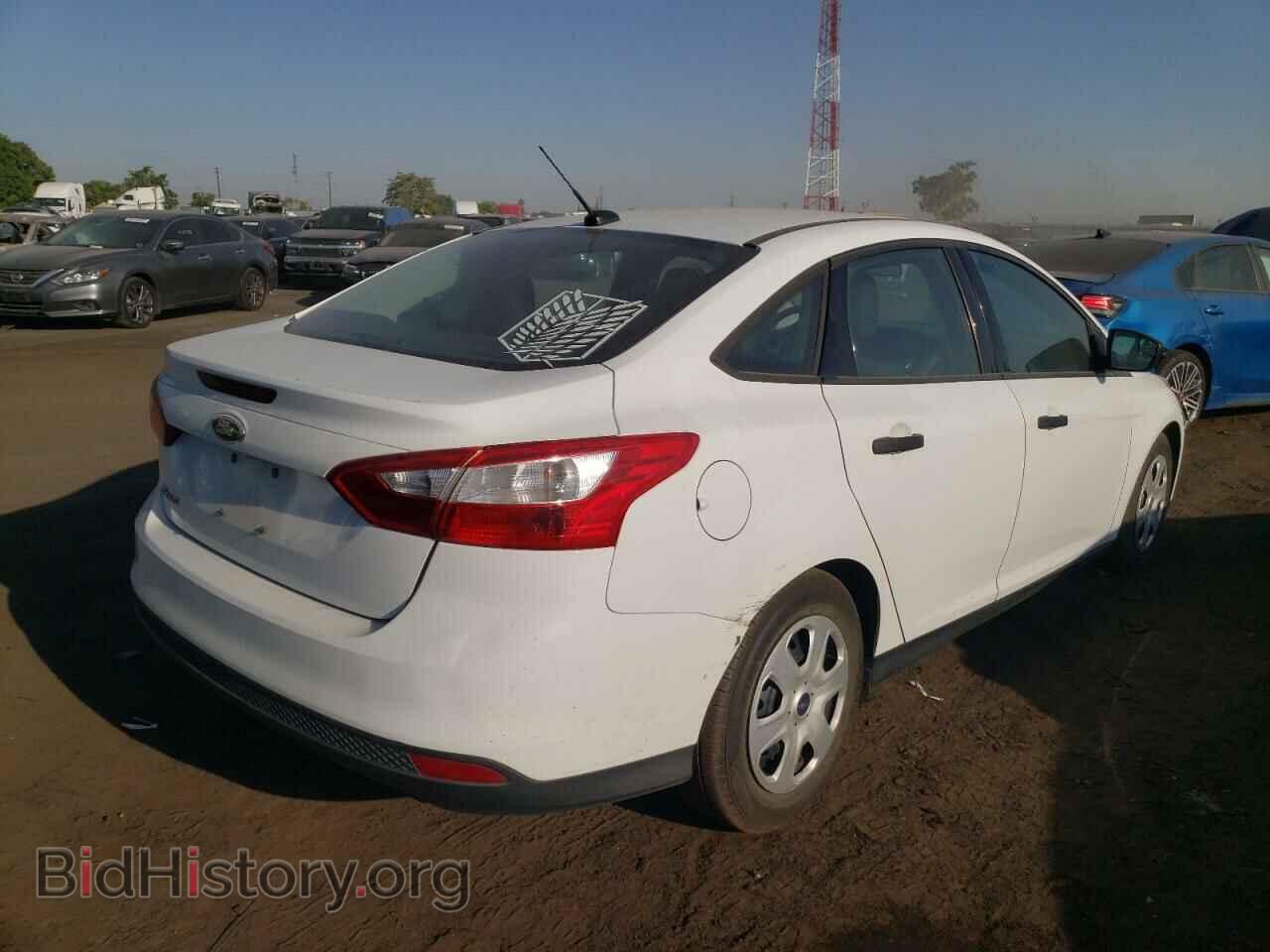 2014 FORD FOCUS - VIN: 1FADP3E23EL363672 - Photo 4