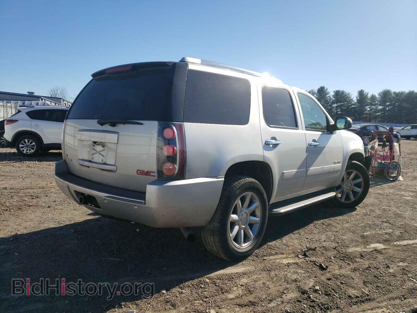 2010 GMC YUKON - VIN: 1GKUKEEF8AR186748 - Фото 4