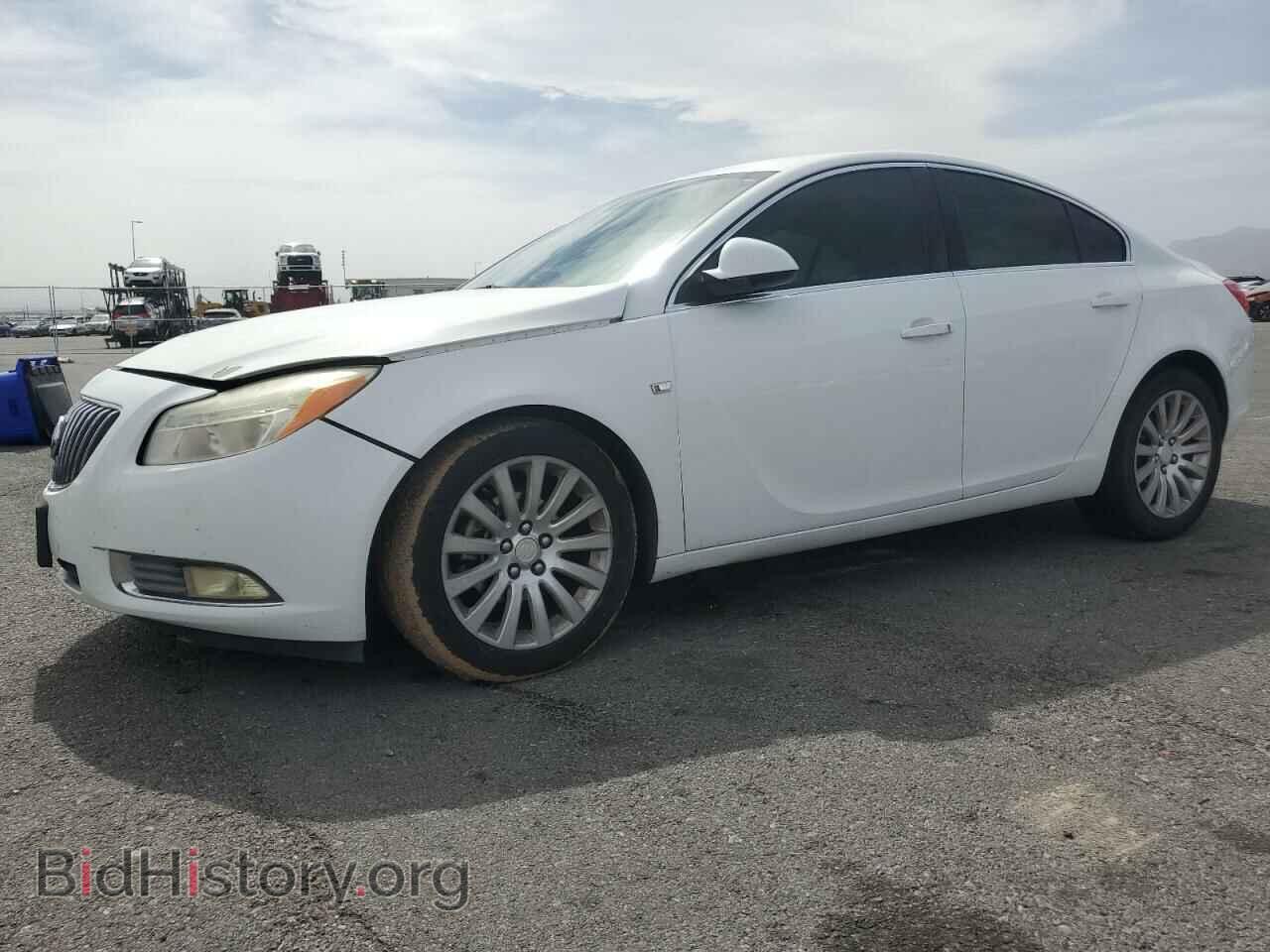 Photo W04GN5EC2B1034061 - BUICK REGAL 2011