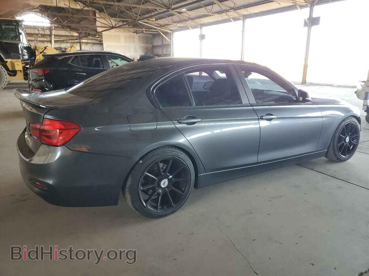 2016 BMW 3 SERIES - VIN: WBA8E1G52GNU10465 - Фото 3
