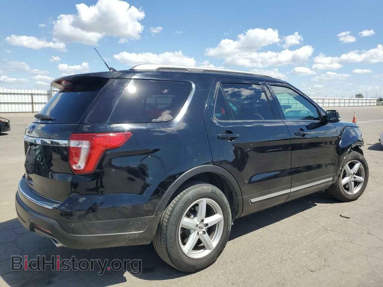 2018 FORD EXPLORER - VIN: 1FM5K7D87JGB60129 - Фото 3