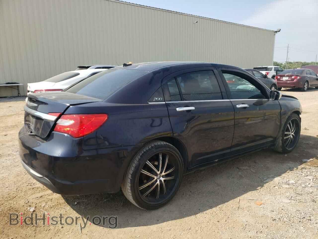 2011 CHRYSLER 200 - VIN: 1C3BC2FGXBN575524 - Фото 3