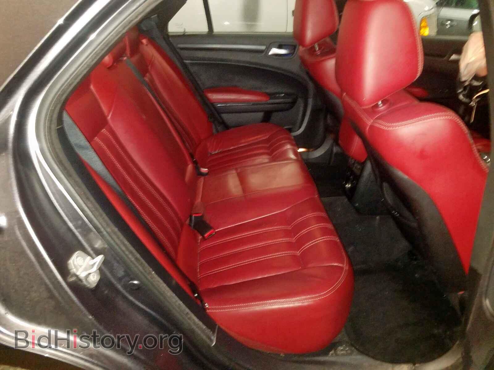 2014 CHRYSLER 300 - VIN: 2C3CCAGG4EH217877 - Фото 6