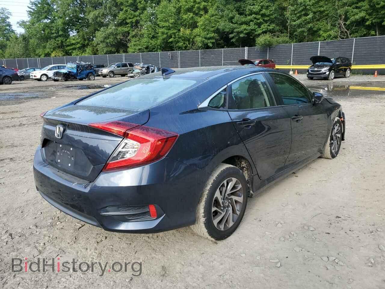 2017 HONDA CIVIC - VIN: 19XFC2F72HE060351 - Фото 4