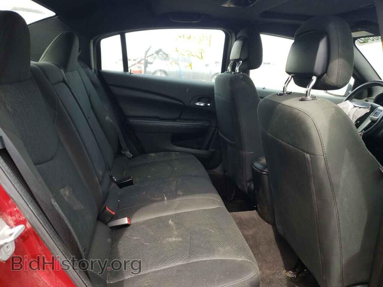 2011 CHRYSLER 200 - VIN: 1C3BC2FG4BN585496 - Фото 6