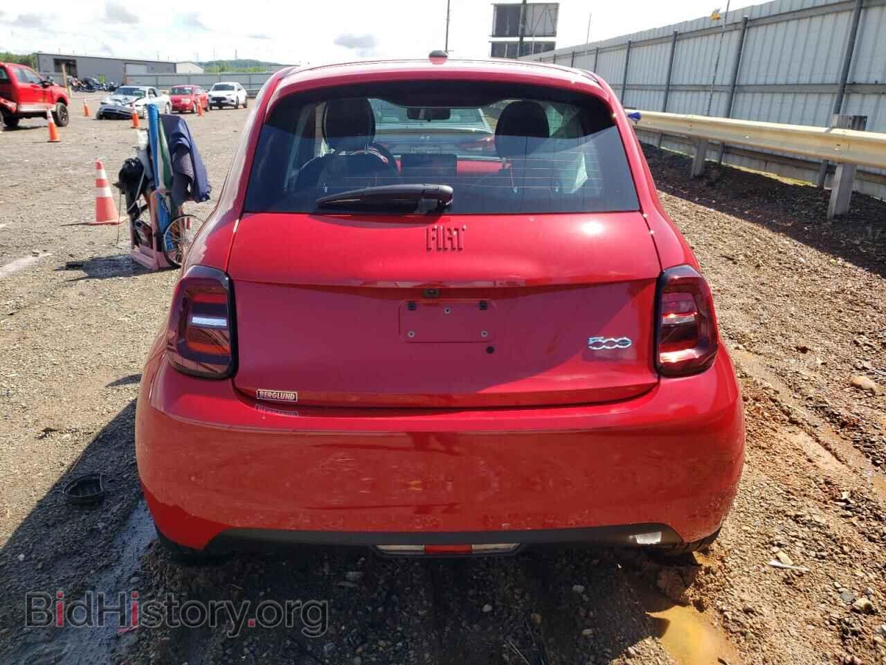 2024 FIAT 500 E RED - VIN: ZFAFFAA45RX206538 - Фото 6