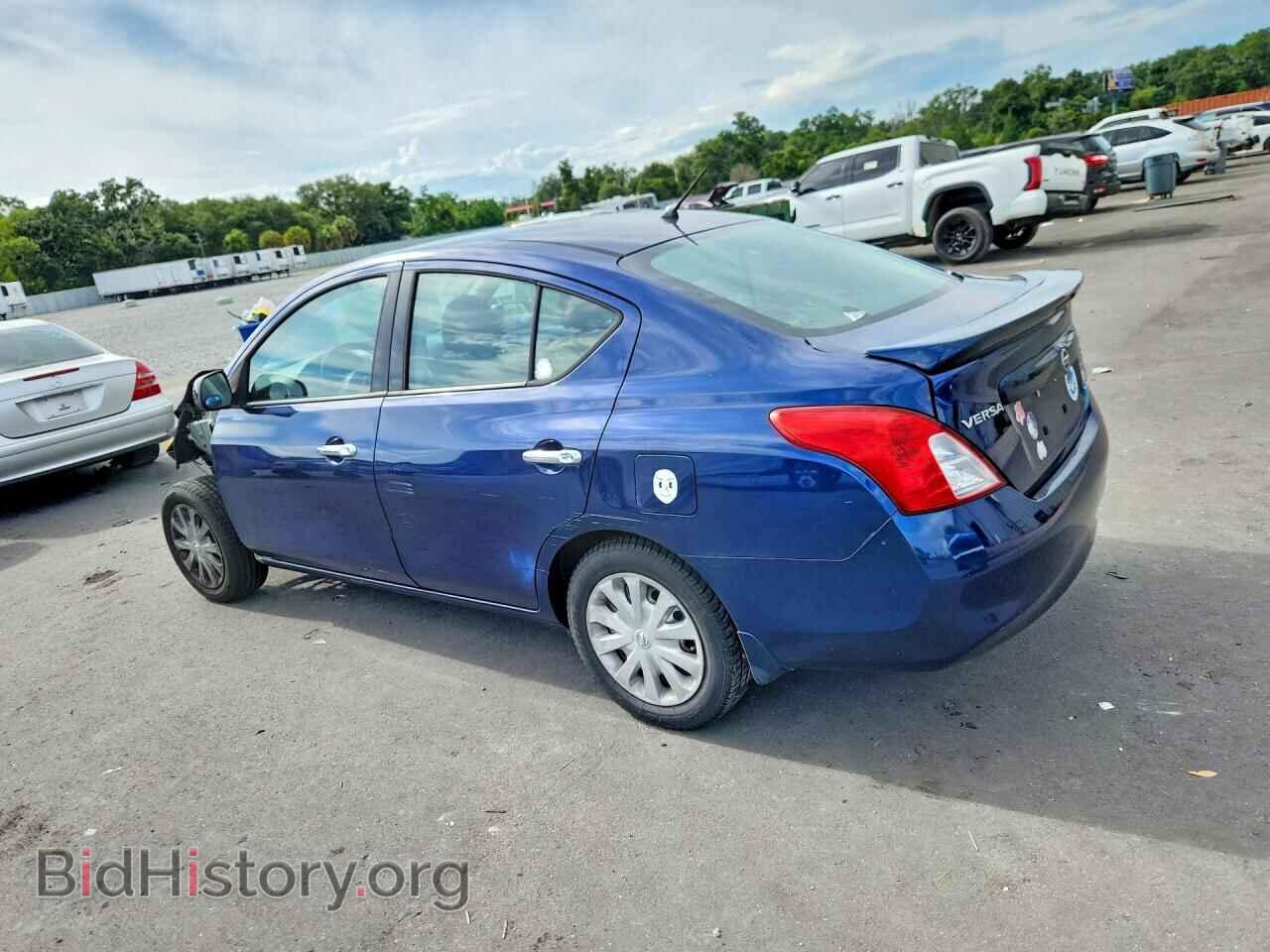 2014 NISSAN VERSA - VIN: 3N1CN7AP1EL831751 - Фото 2