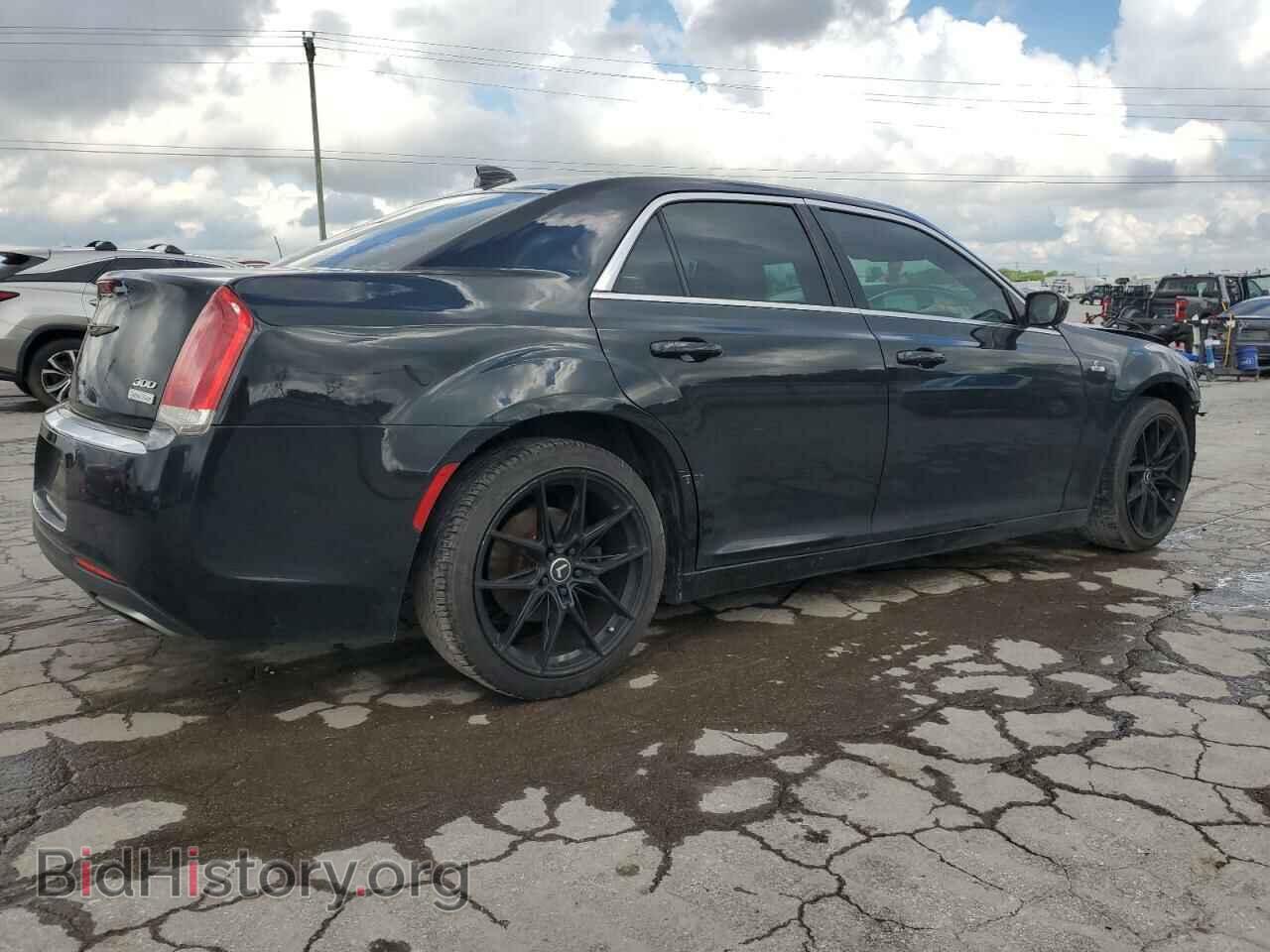 2016 CHRYSLER 300 - VIN: 2C3CCAAG3GH182406 - Фото 3
