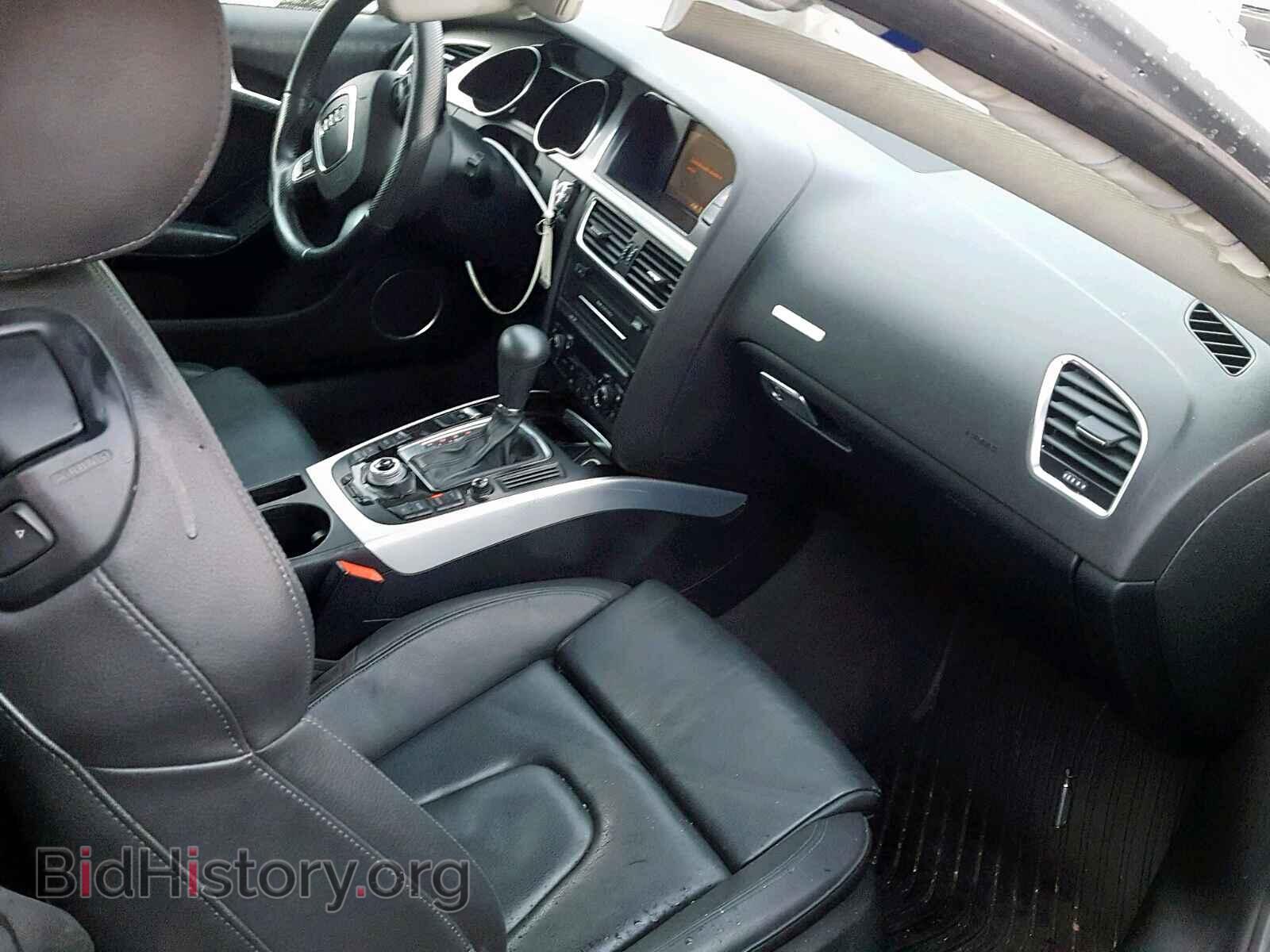 2010 AUDI A5 PREMIUM - VIN: WAUCKAFR9AA009596 - Photo 5