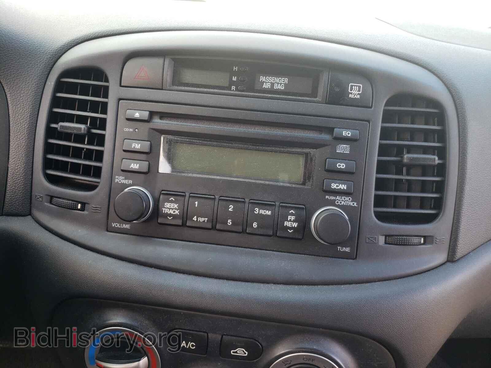 2008 HYUNDAI ACCENT - VIN: KMHCM36C98U070276 - Фото 9