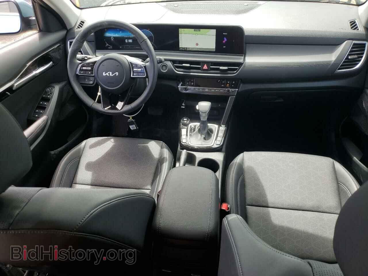 2025 KIA SELTOS - VIN: KNDERCAA7S7723391 - Фото 8