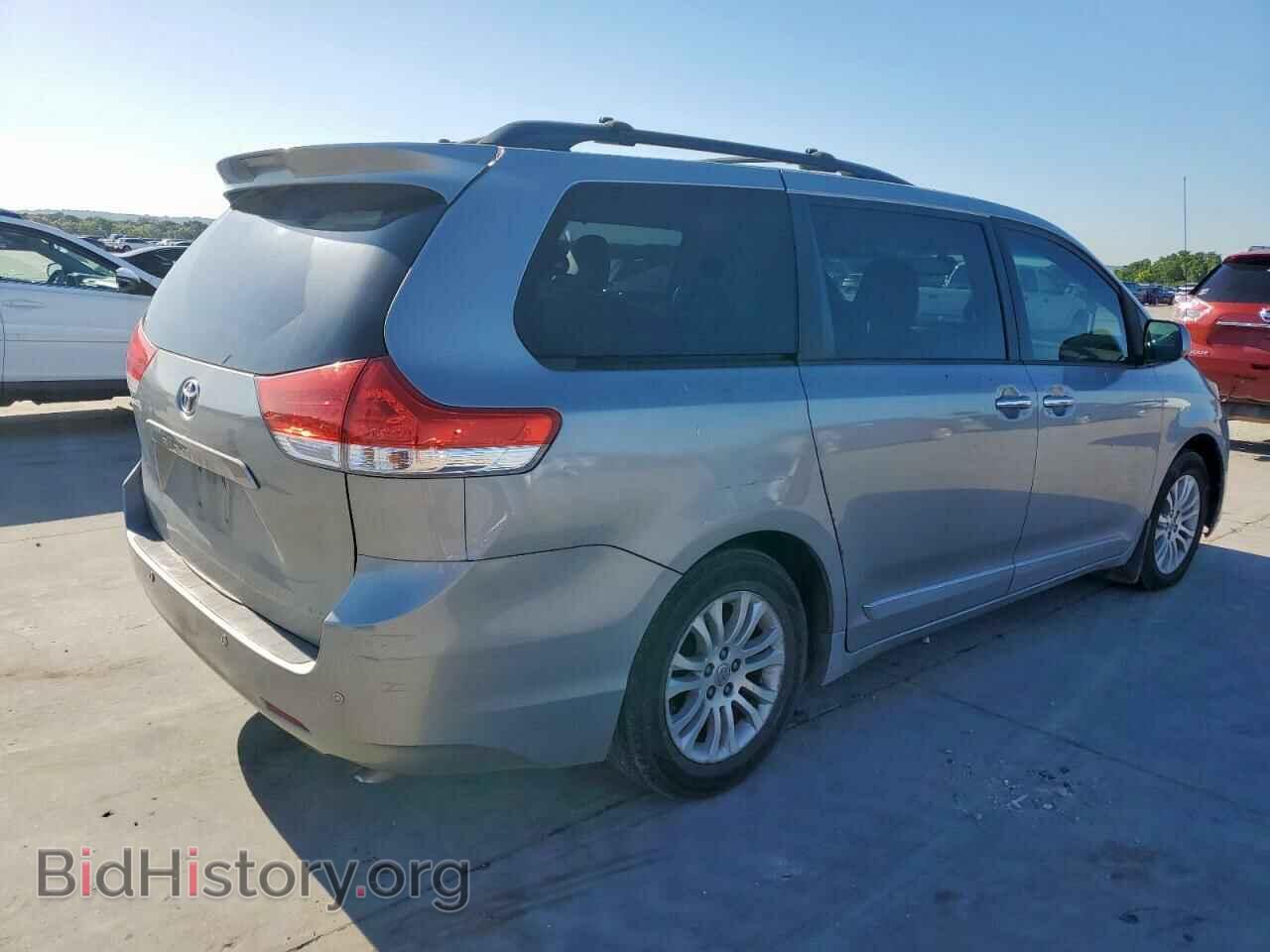 2013 TOYOTA All Models - VIN: 5TDYK3DC2DS327442 - Фото 3