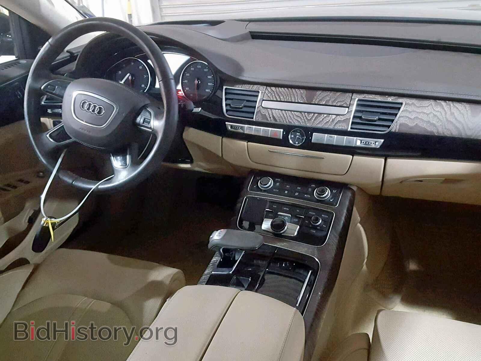 2016 AUDI A8 - VIN: WAU34AFD2GN009424 - Фото 9