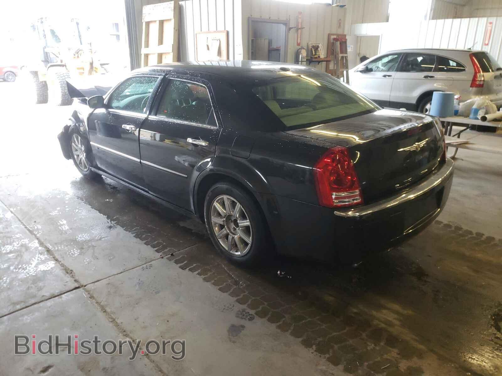 2009 CHRYSLER 300 - VIN: 2C3LA63TX9H629894 - Фото 3