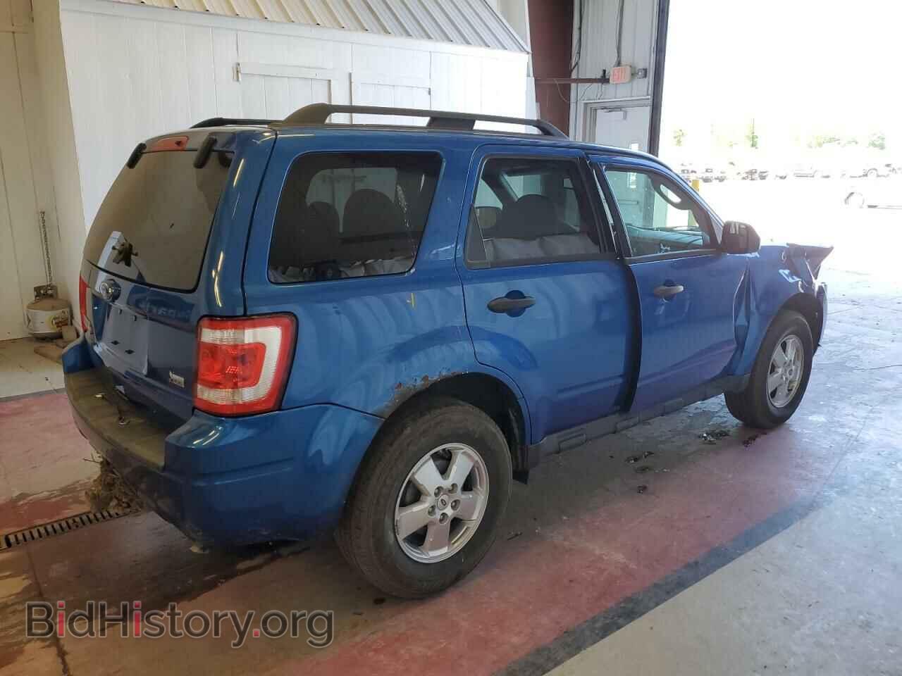 2011 FORD ESCAPE - VIN: 1FMCU9DG9BKC36596 - Фото 3