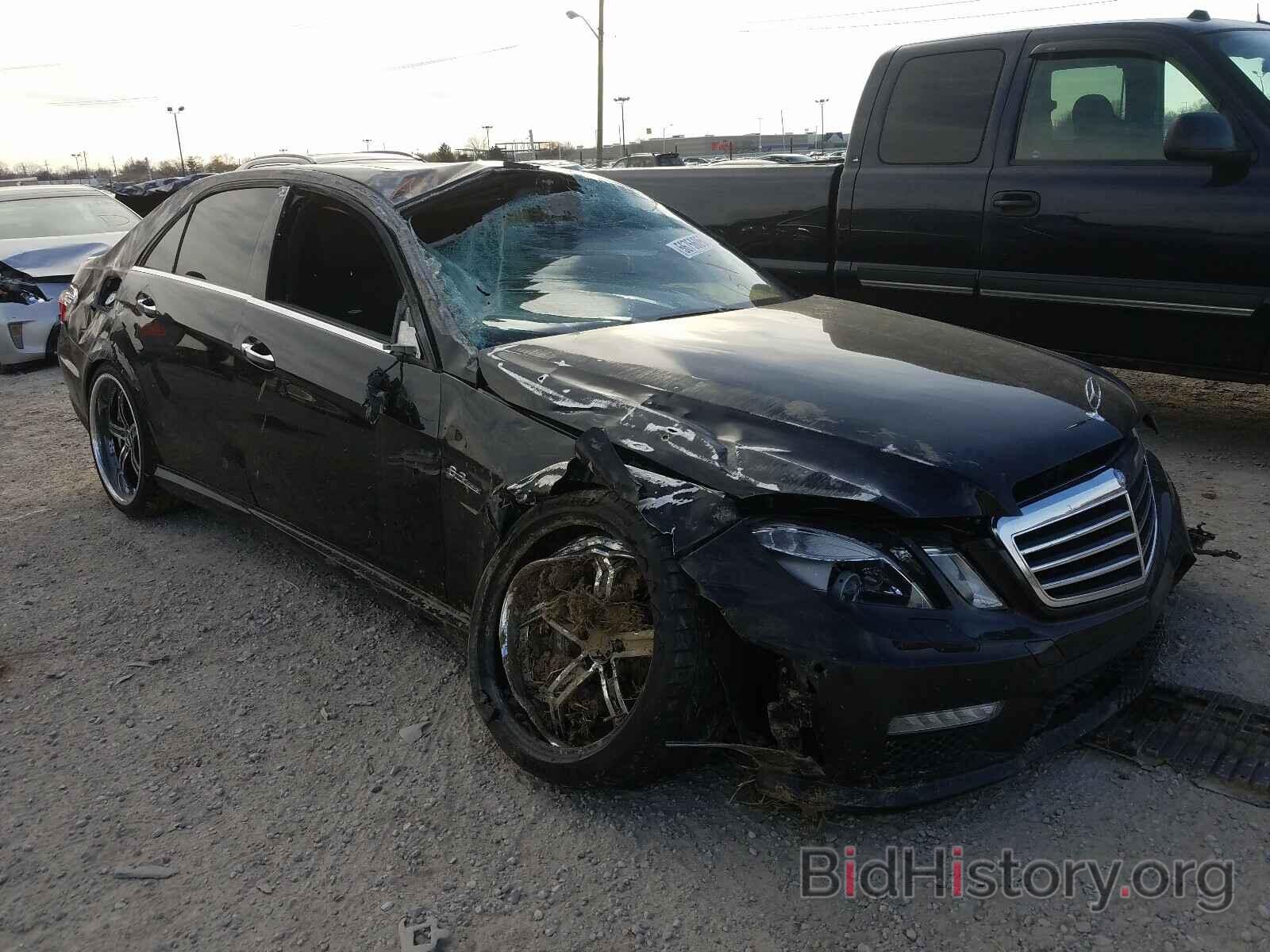 Photo WDDHF7HB7BA279742 - MERCEDES-BENZ AMG 2011