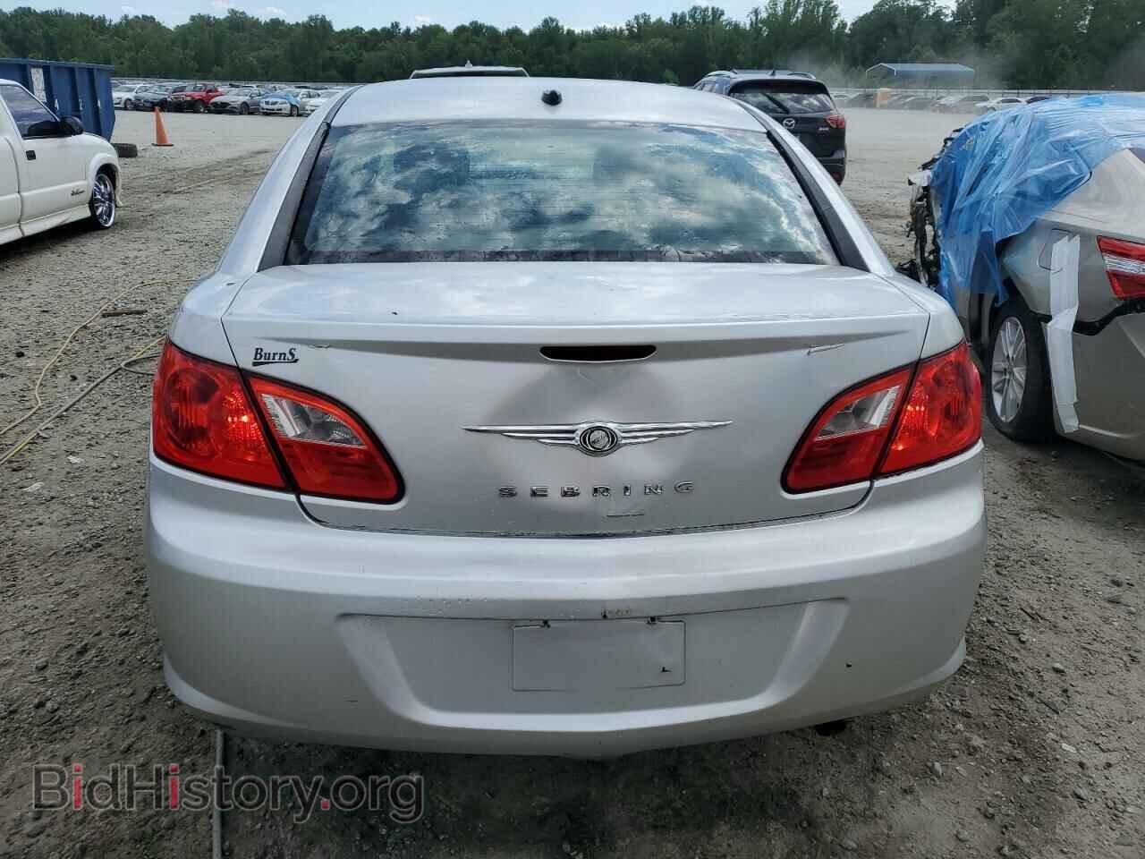 2010 CHRYSLER SEBRING - VIN: 1C3CC4FB9AN198140 - Фото 6