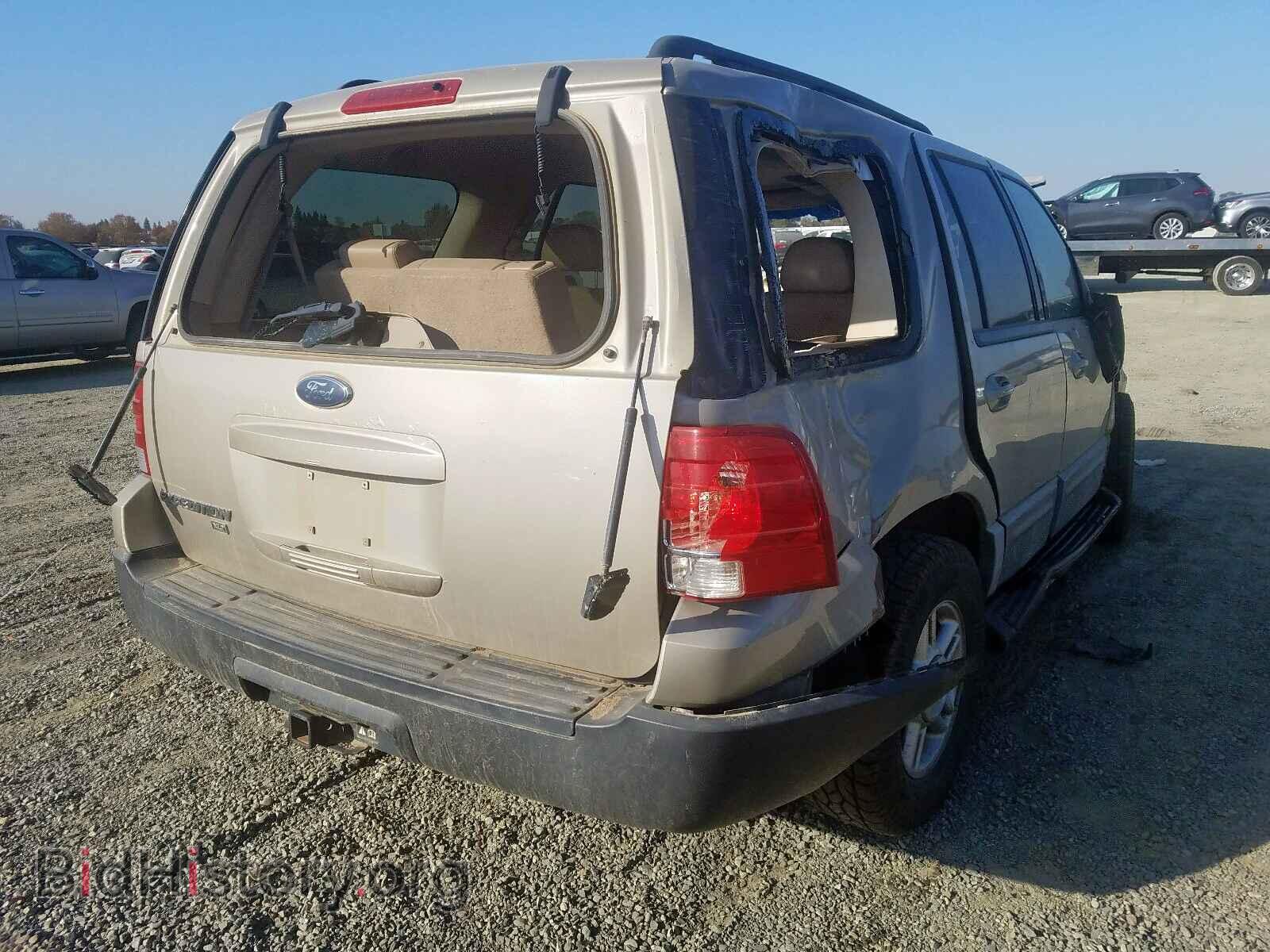 2005 FORD EXPEDITION - VIN: 1FMPU16545LA37873 - Фото 4