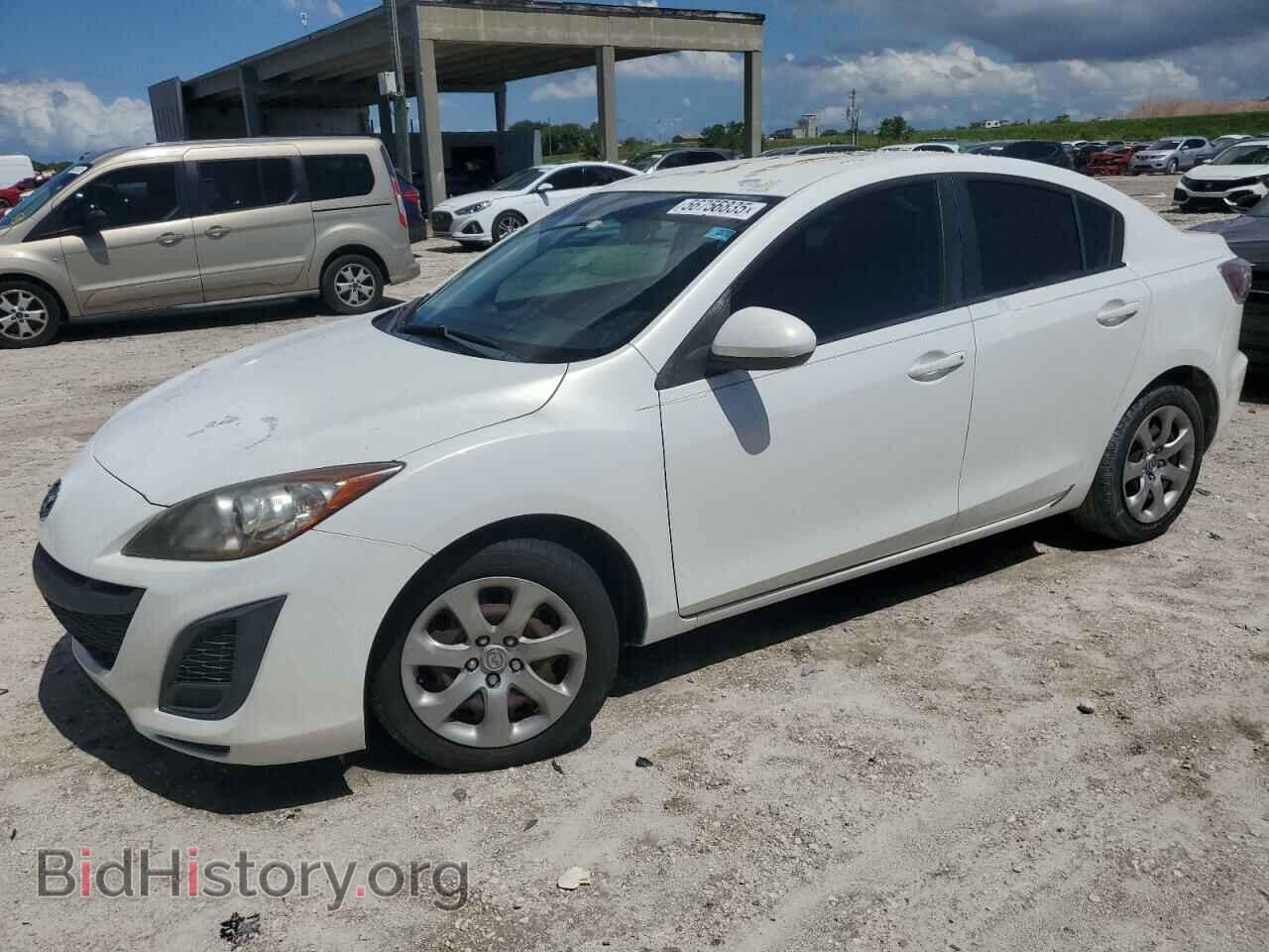 Фотография JM1BL1UF8B1464672 - MAZDA 3 2011
