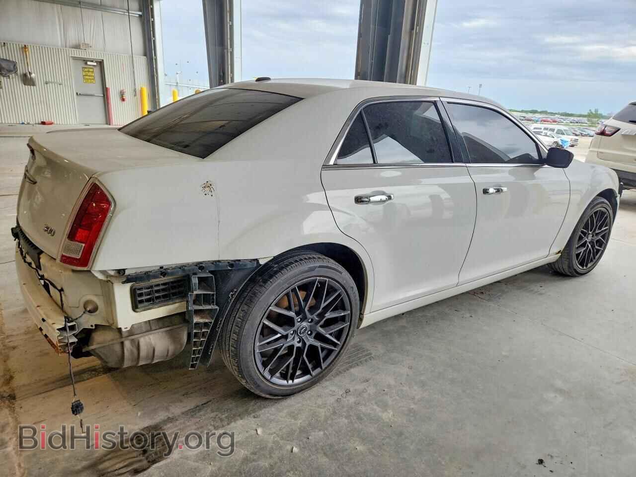 2014 CHRYSLER 300 - VIN: 2C3CCARG3EH355830 - Photo 3