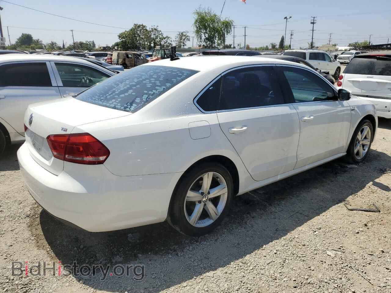 2015 VOLKSWAGEN PASSAT - VIN: 1VWAT7A37FC108889 - Фото 3