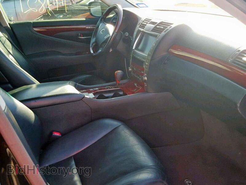 2007 Lexus LS460 (VIN JTHBL46F775048223) — фото 5 из 10