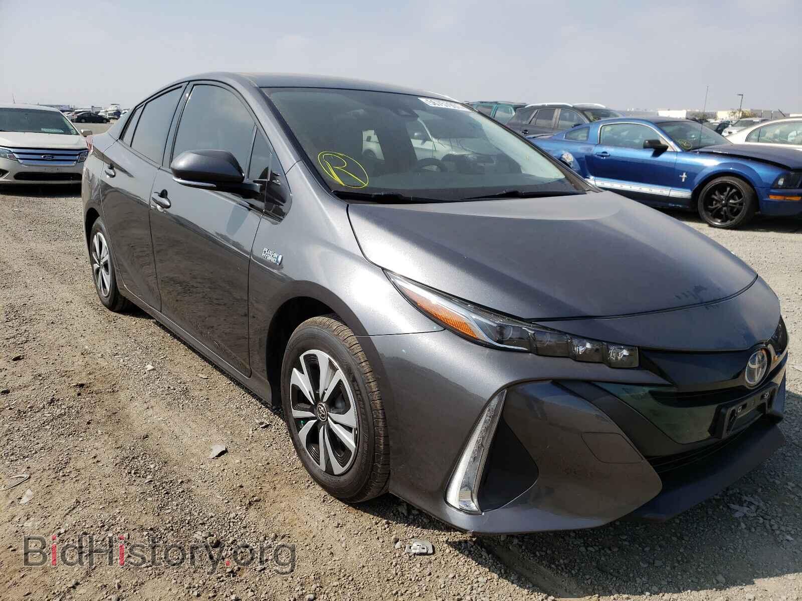 Photo JTDKARFP2H3039505 - TOYOTA PRIUS 2017