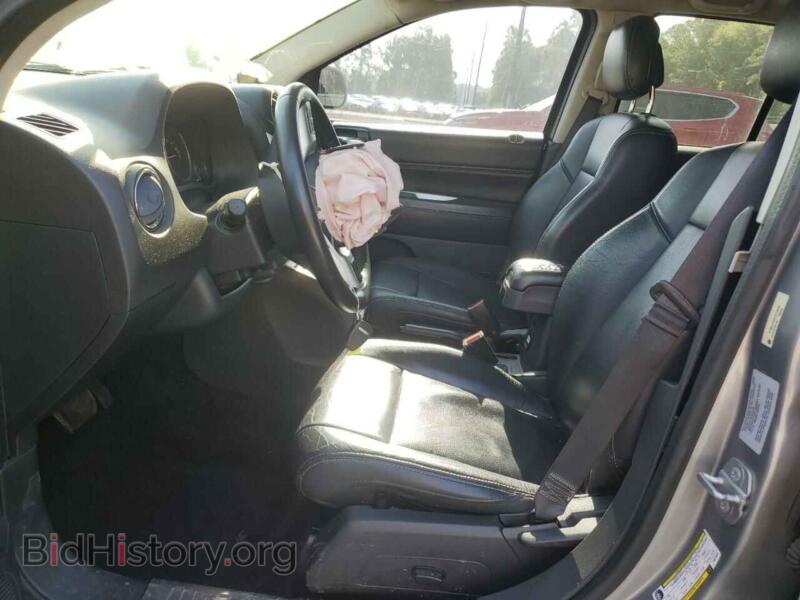 2015 Jeep COMPASS (VIN 1C4NJCEA9FD210040) — фото 7 из 12