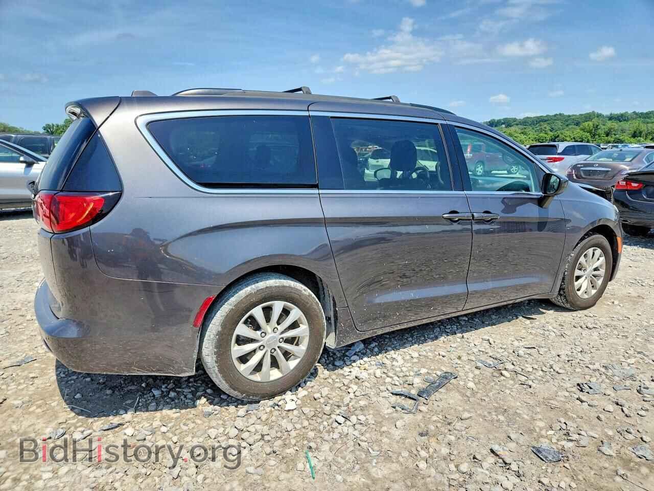 2017 CHRYSLER PACIFICA - VIN: 2C4RC1DG9HR529198 - Photo 3