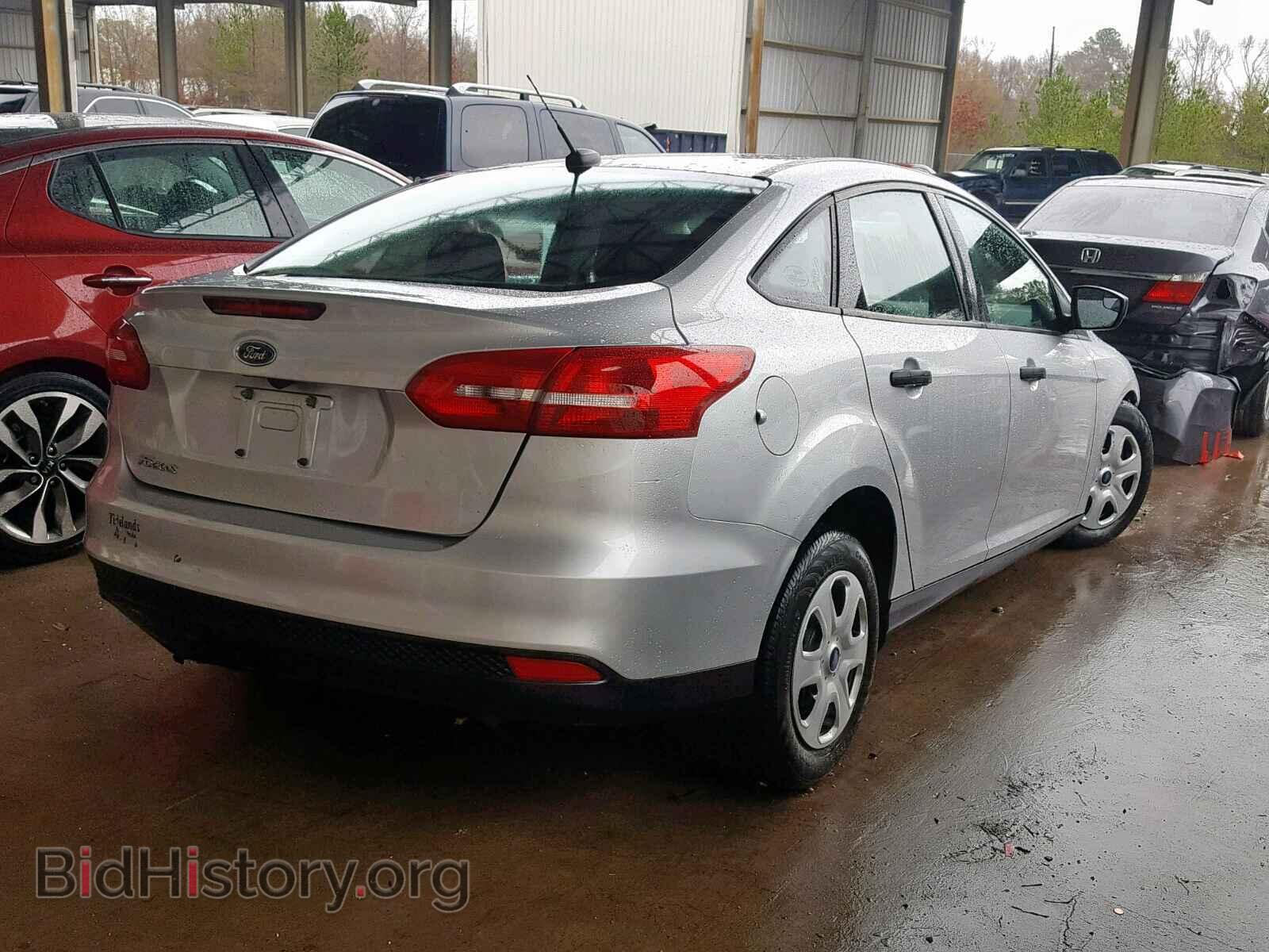 2017 FORD FOCUS - VIN: 1FADP3E25HL293984 - Photo 4