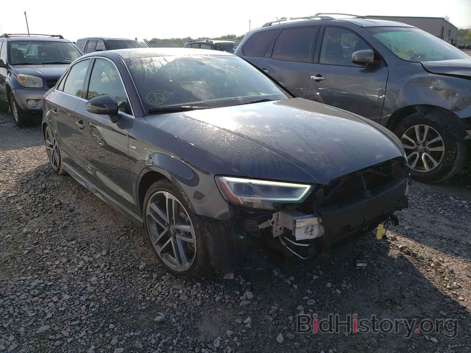 Photo WAUJEGFF6K1016448 - AUDI A3 2019