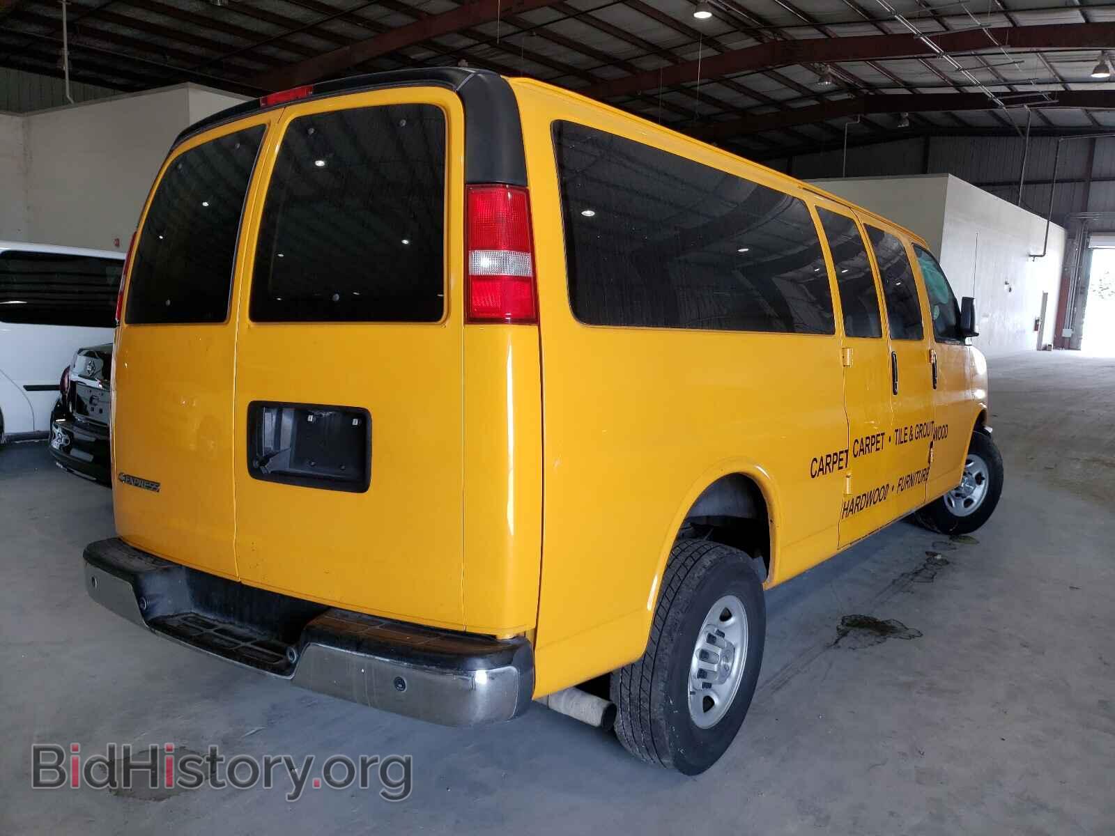 2017 CHEVROLET EXPRESS - VIN: 1GCZGHFF4H1172731 - Фото 4