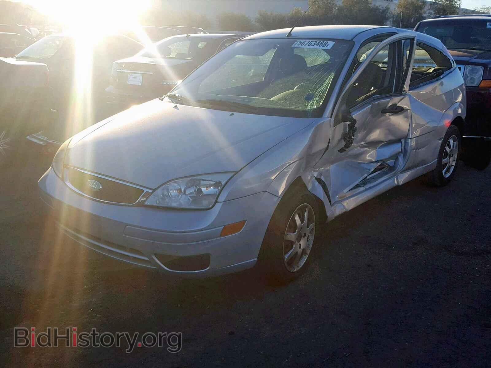 2005 FORD FOCUS - VIN: 3FAFP31N35R160016 - Фото 2