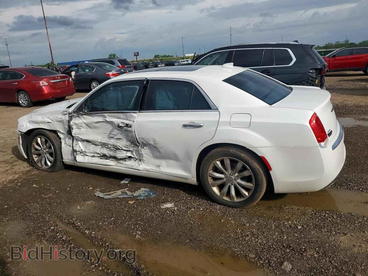 2015 CHRYSLER 300 - VIN: 2C3CCAKG9FH793263 - Фото 2